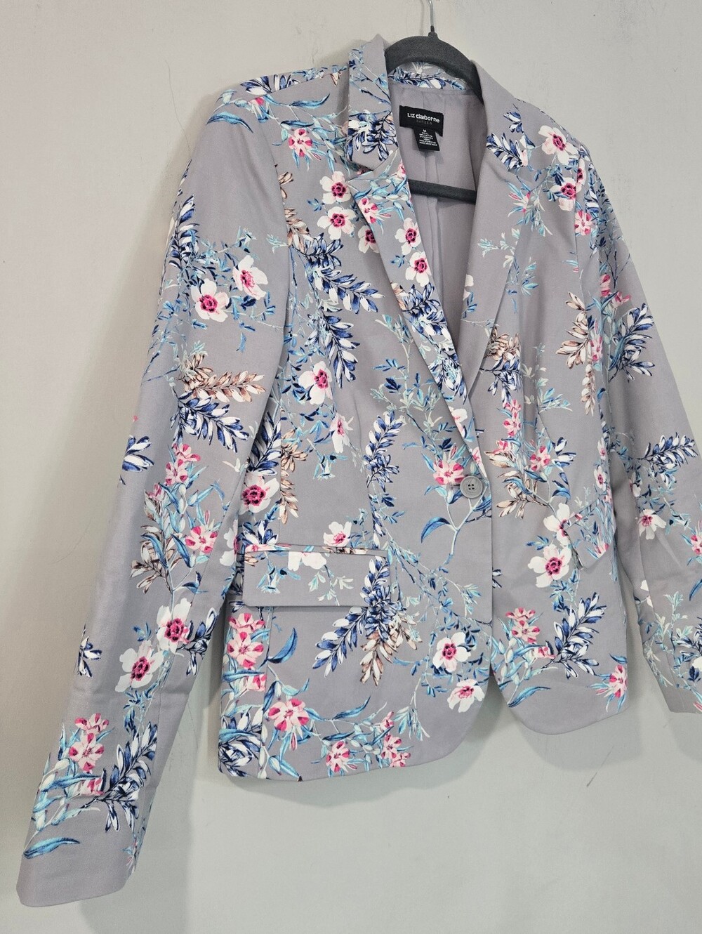 Liz Claiborne Gray Floral Blazer Jacket. Pristine Condition.